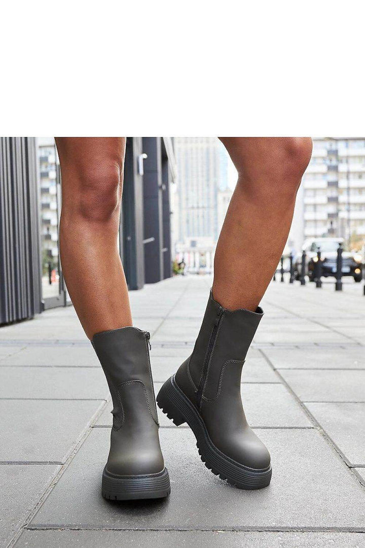 Boots model 205858 - MHMote
