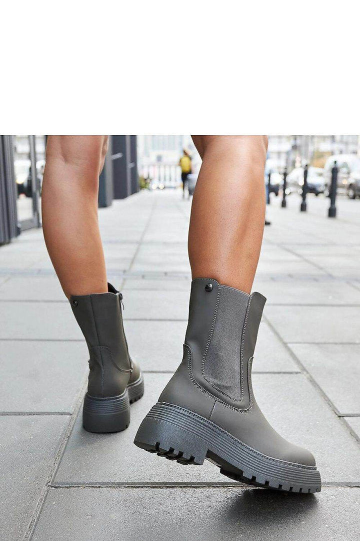 Boots model 205858 - MHMote