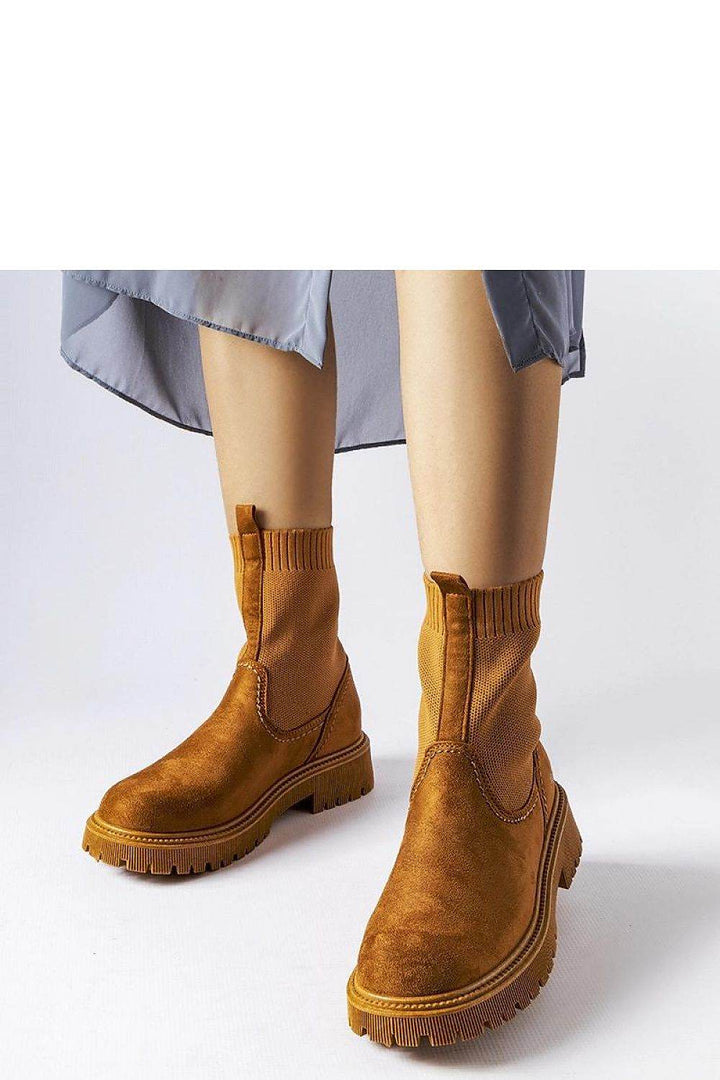 Boots model 205860 - MHMote