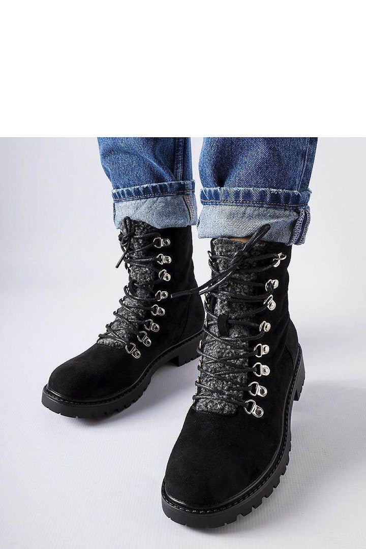 Boots model 205115 - MHMote