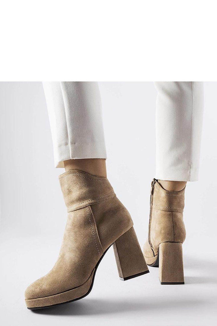 Heel boots model 205870 - MHMote