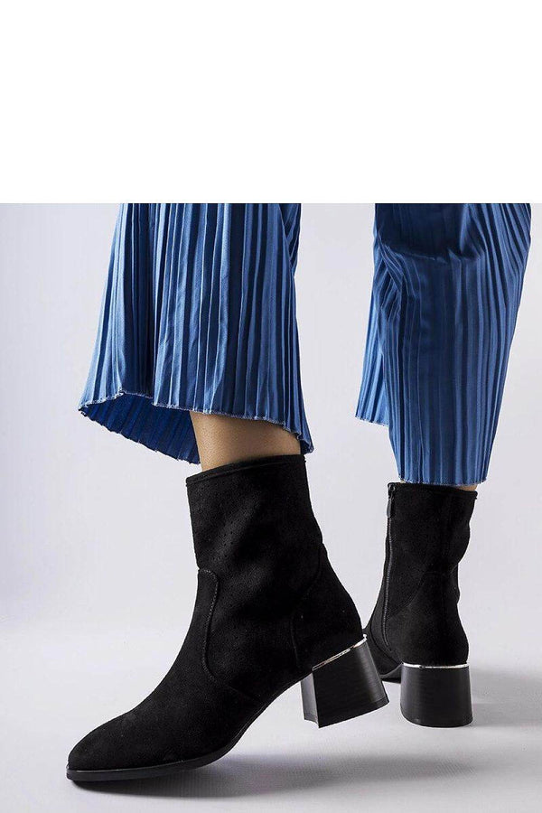 Heel boots model 205871 - MHMote