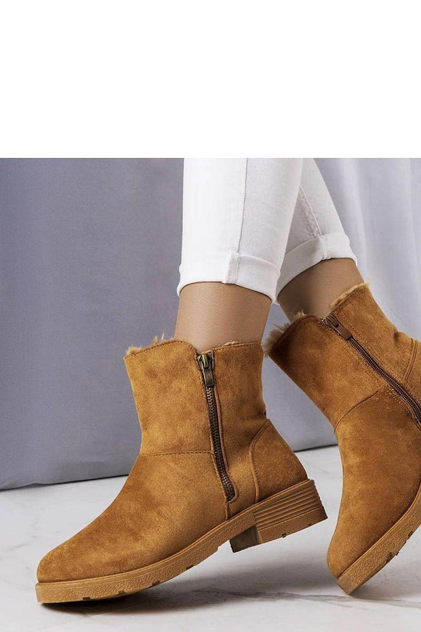 Boots model 205882 - MHMote