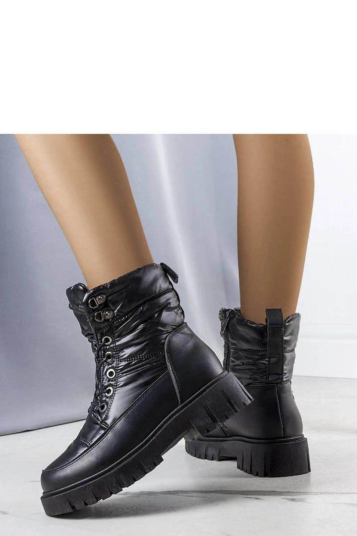 Boots model 205884 - MHMote