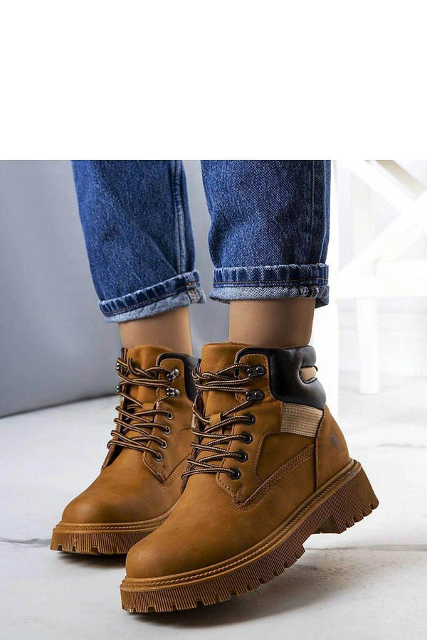 Boots model 205887 - MHMote