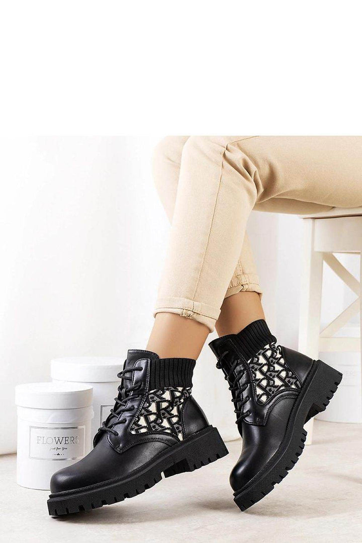 Boots model 205893 - MHMote