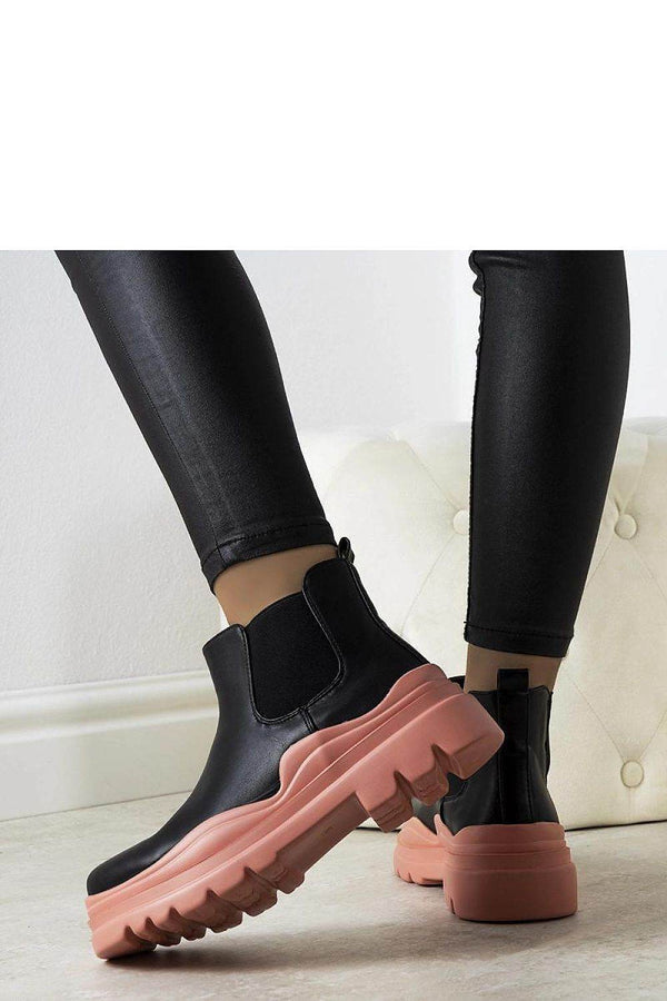 Boots model 205895 - MHMote
