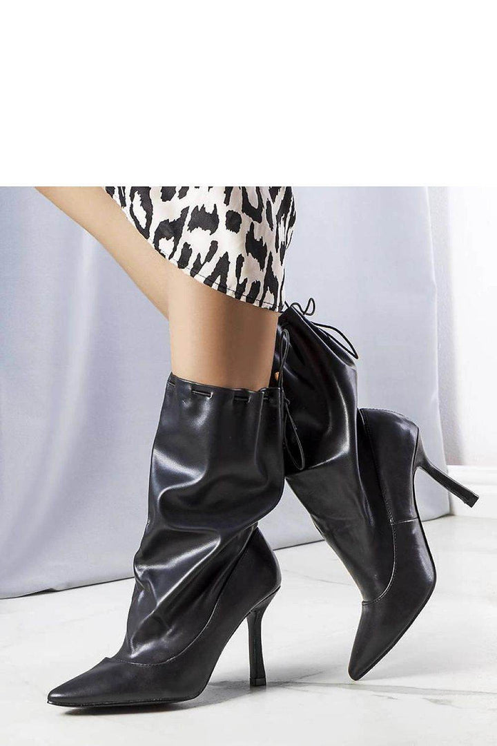 Heel boots model 206422 - MHMote
