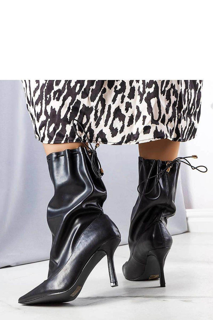 Heel boots model 206422 - MHMote