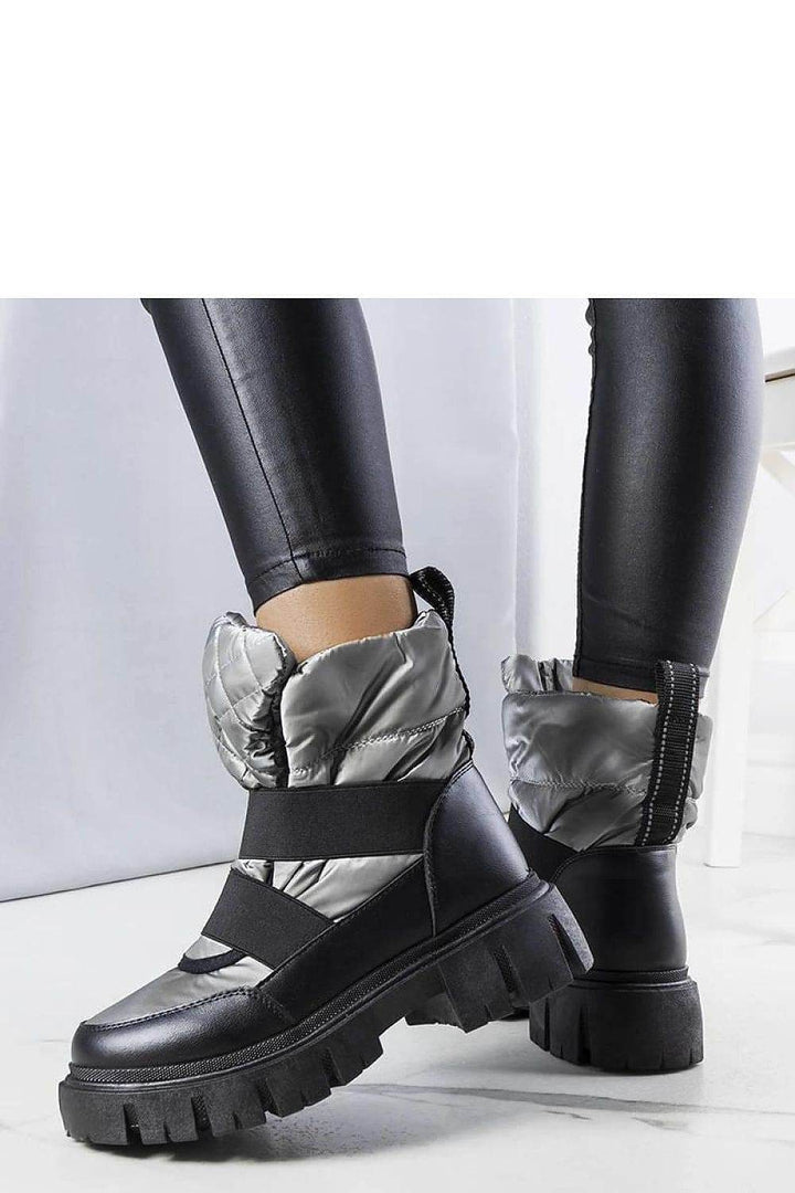 Boots model 206423 - MHMote