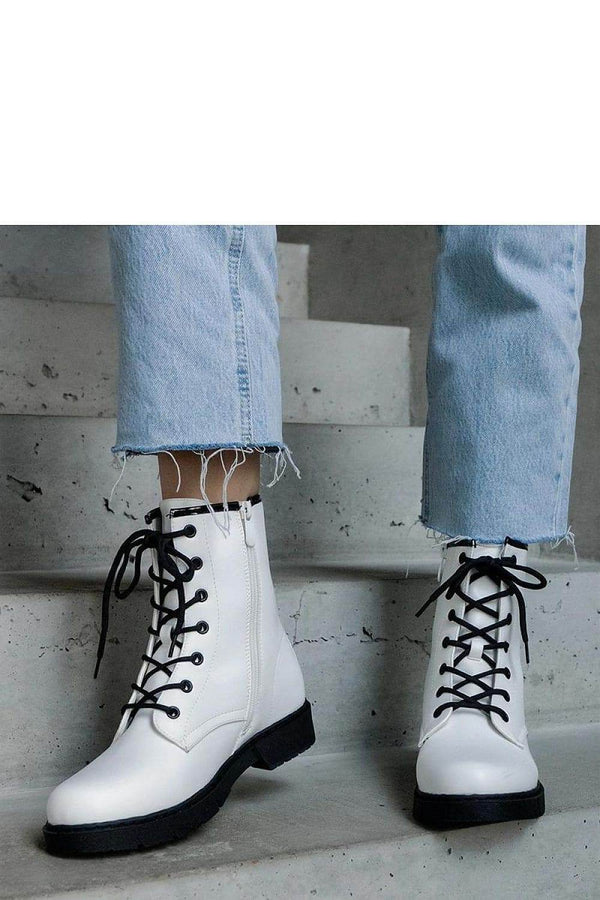 Boots model 206427 - MHMote
