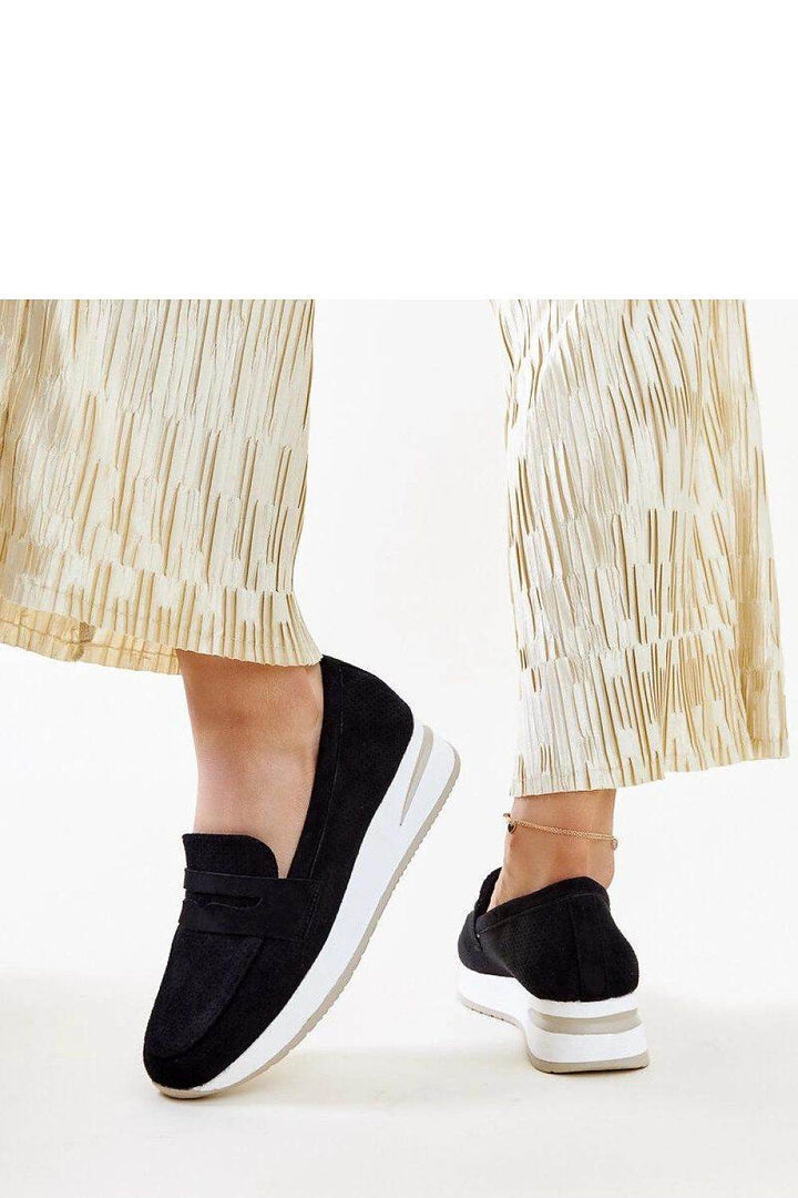 Low Shoes model 206455 - MHMote
