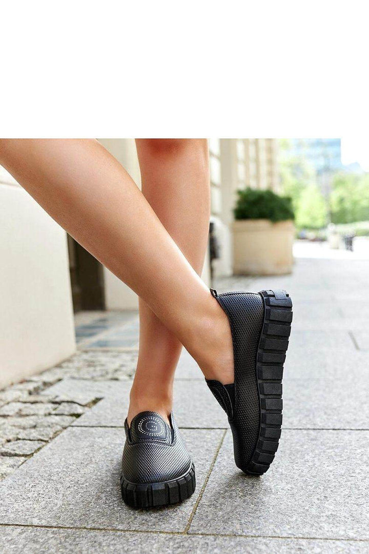Low Shoes model 206460 - MHMote