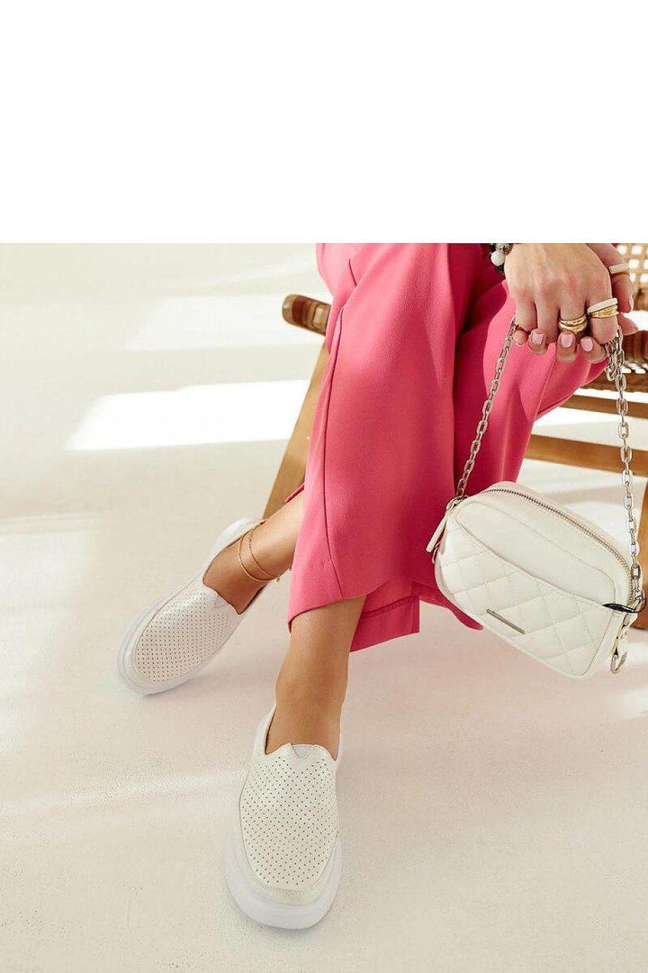 Low Shoes model 206474 - MHMote