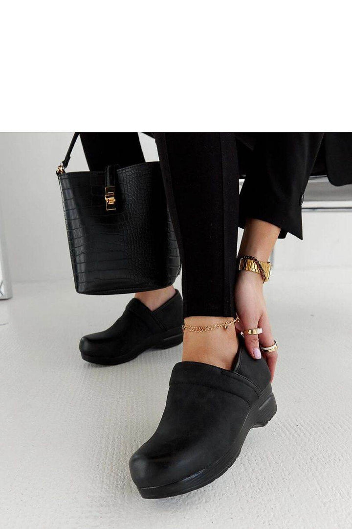 Low Shoes model 206479 - MHMote