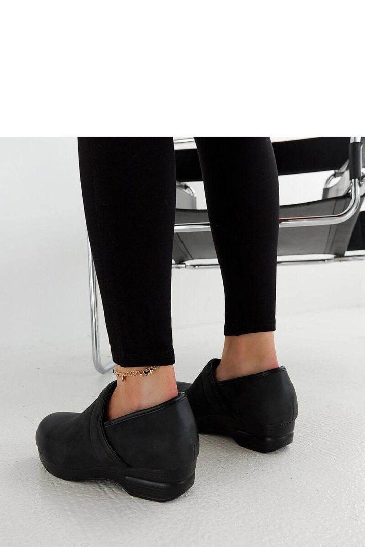 Low Shoes model 206479 - MHMote