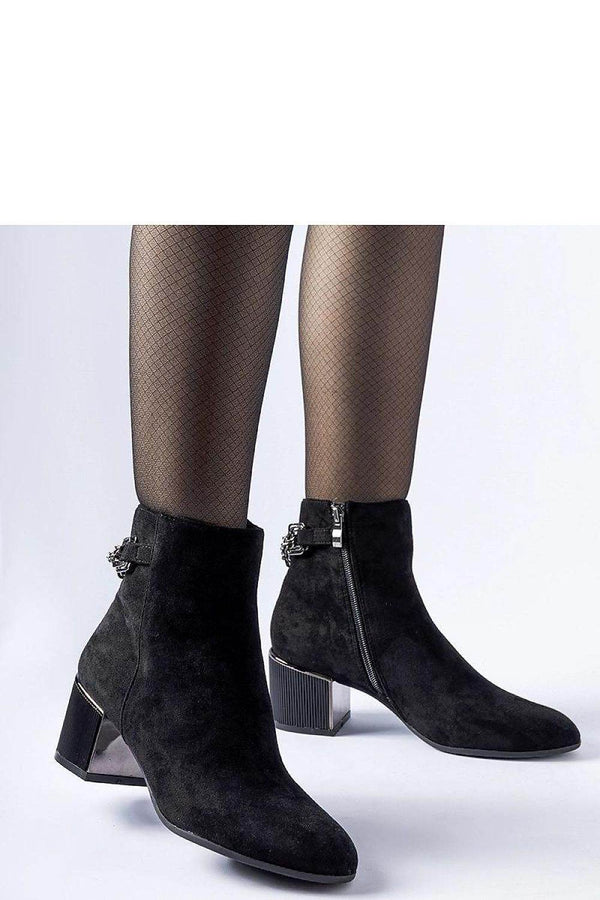 Heel boots model 206492 - MHMote