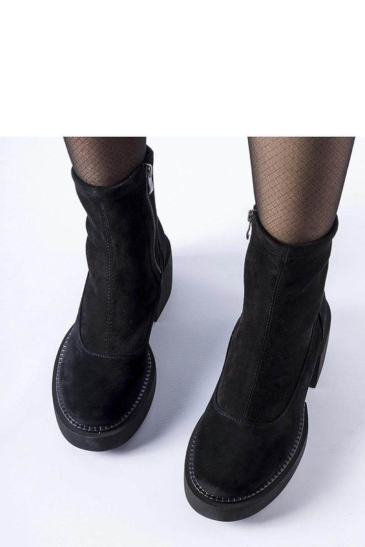 Heel boots model 206495 - MHMote