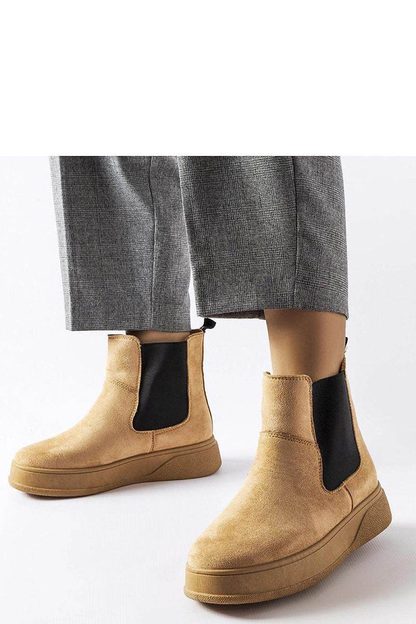 Boots model 206517 - MHMote