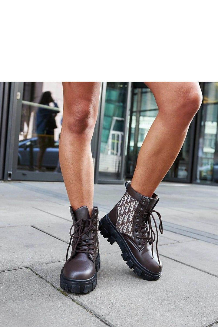 Boots model 206540 - MHMote