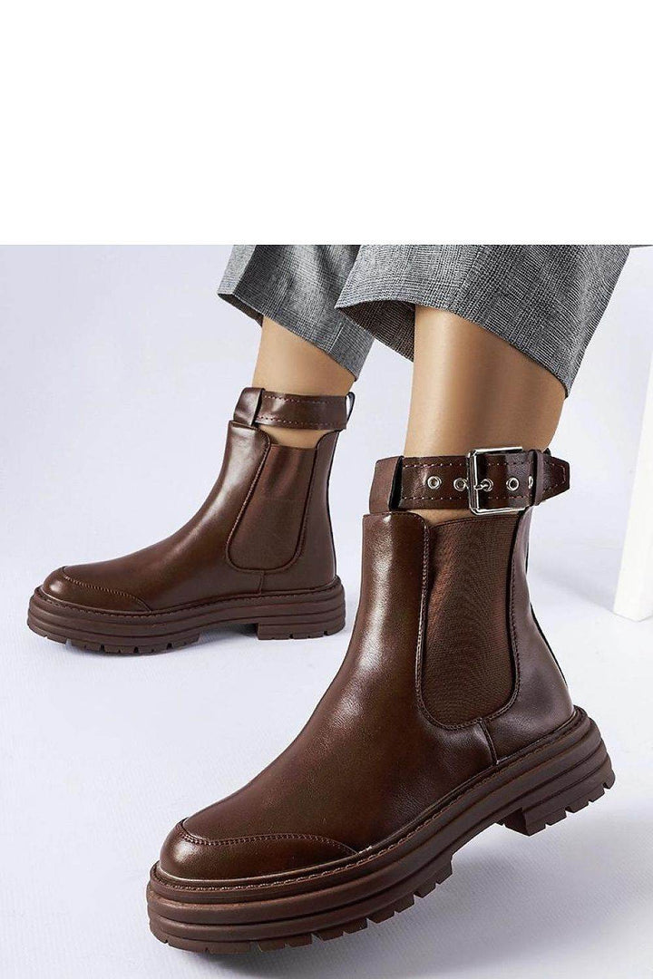 Boots model 204534 - MHMote