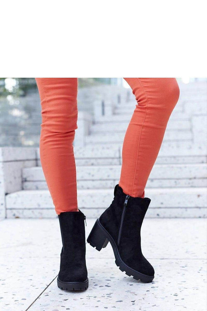 Heel boots model 206546 - MHMote