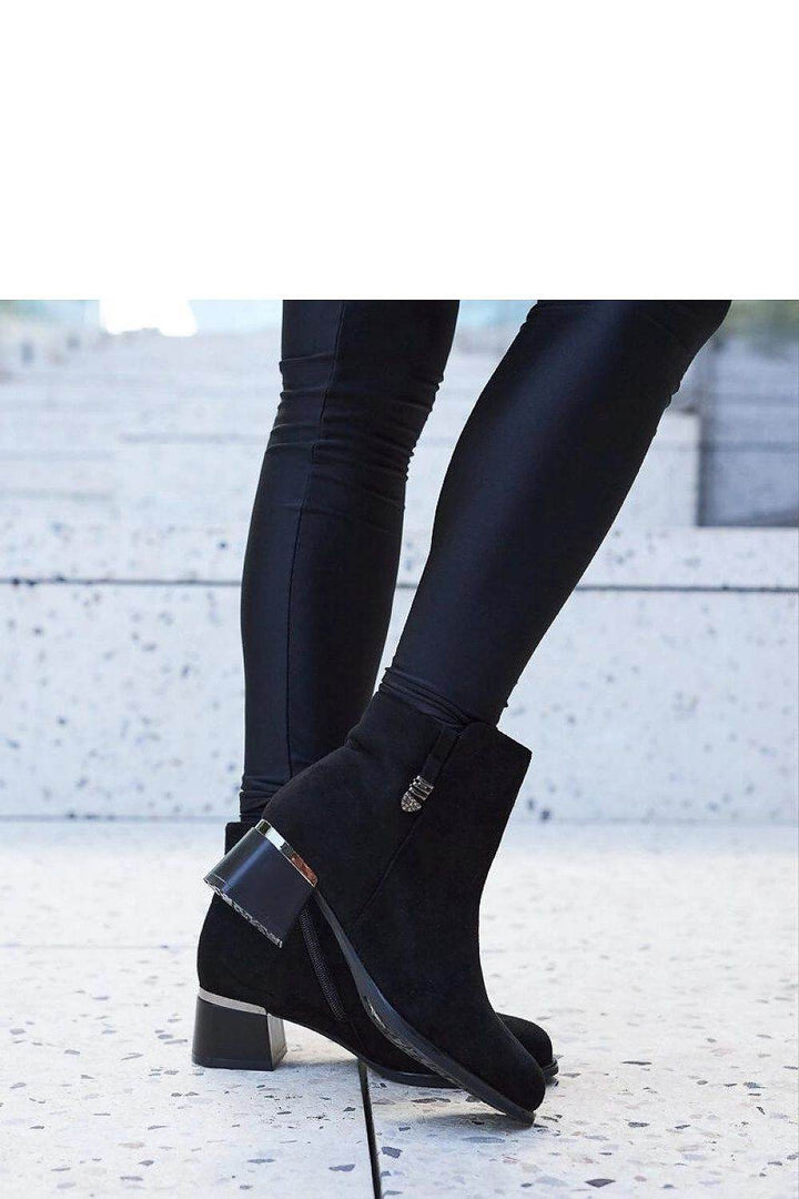 Heel boots model 206548 - MHMote
