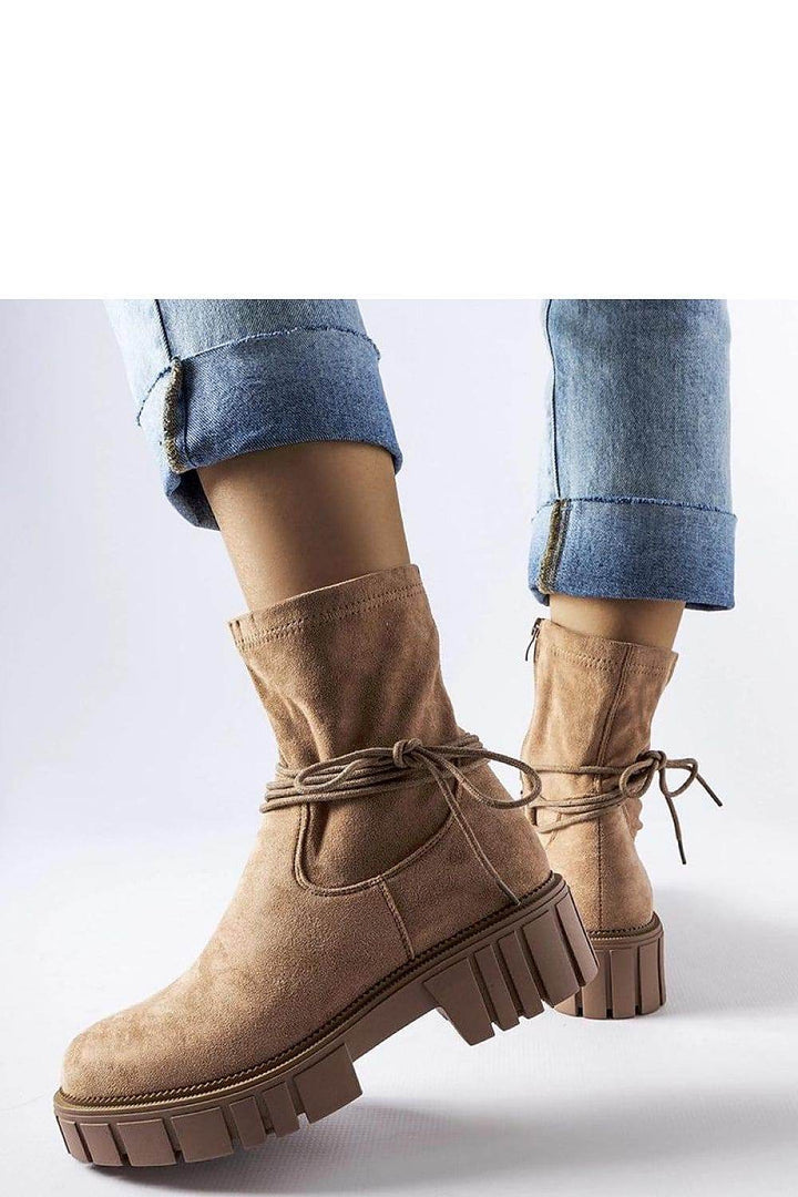 Boots model 206558 - MHMote