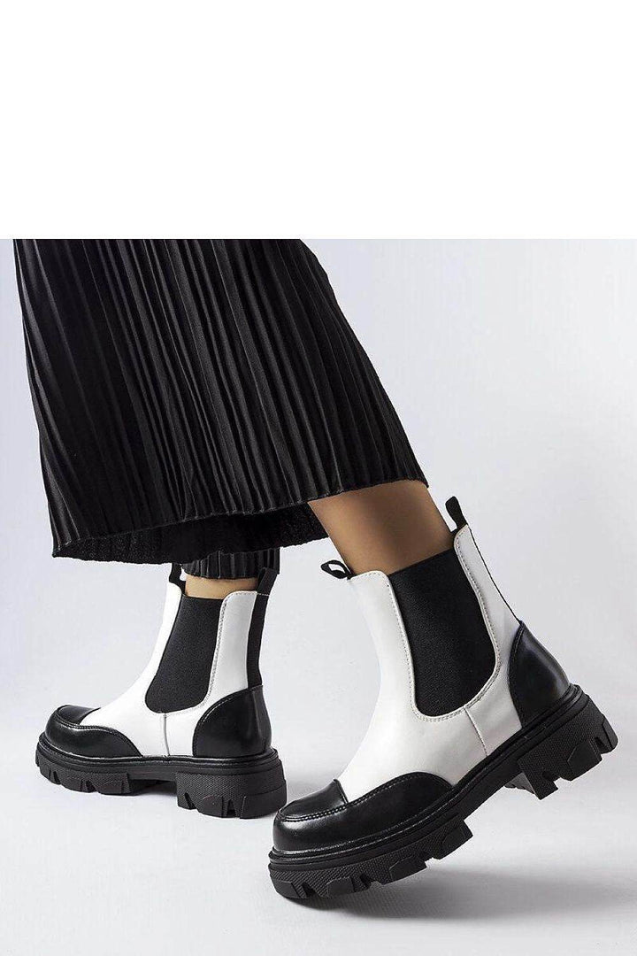 Boots model 206575 - MHMote