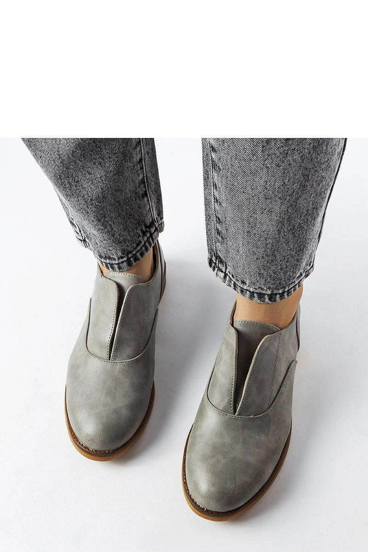 Low Shoes model 207047 - MHMote
