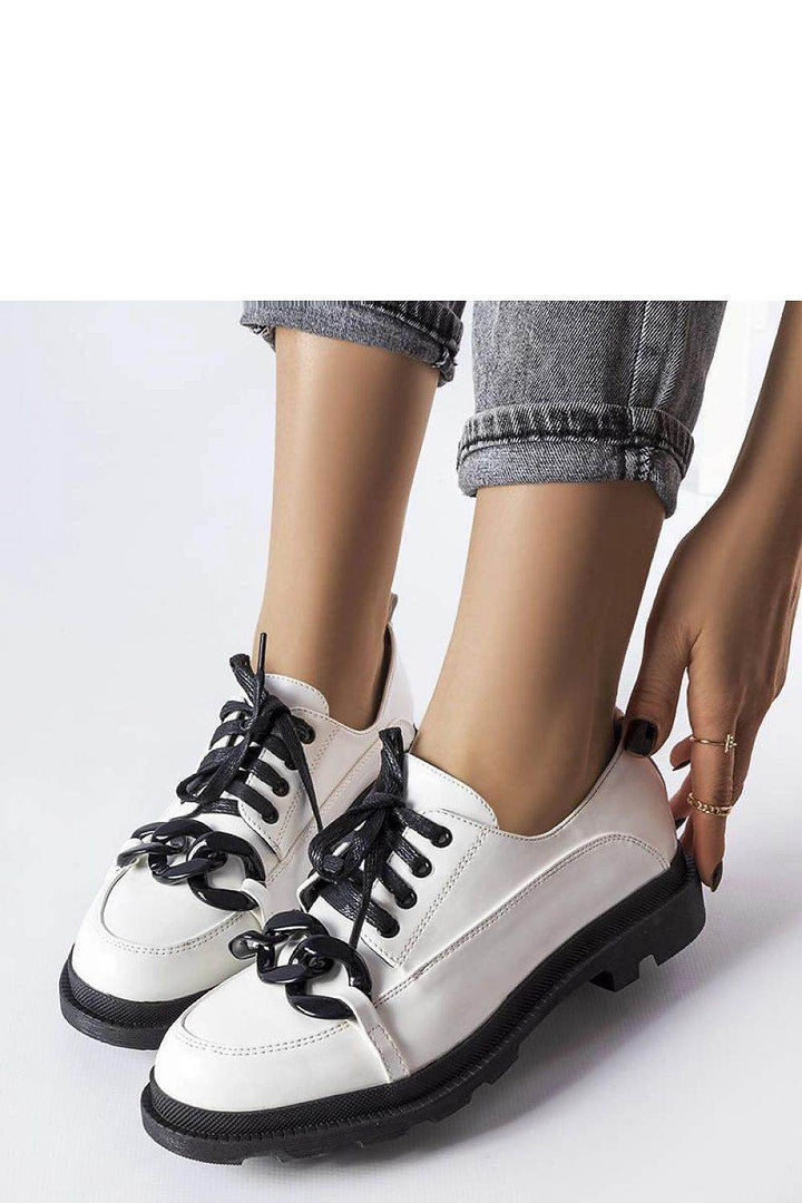 Low Shoes model 207076 - MHMote