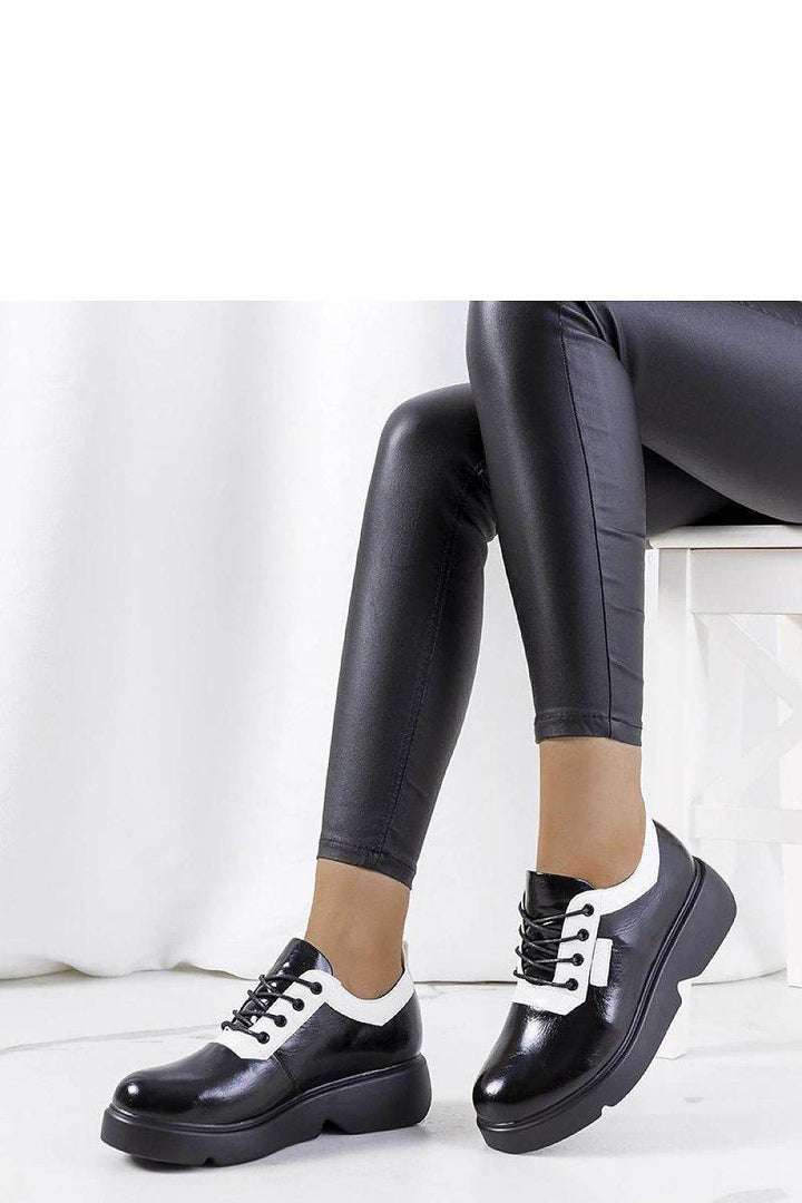 Low Shoes model 207095 - MHMote