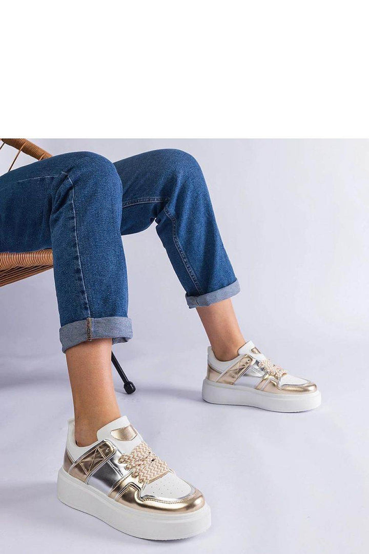 Sneakers model 207116 - MHMote