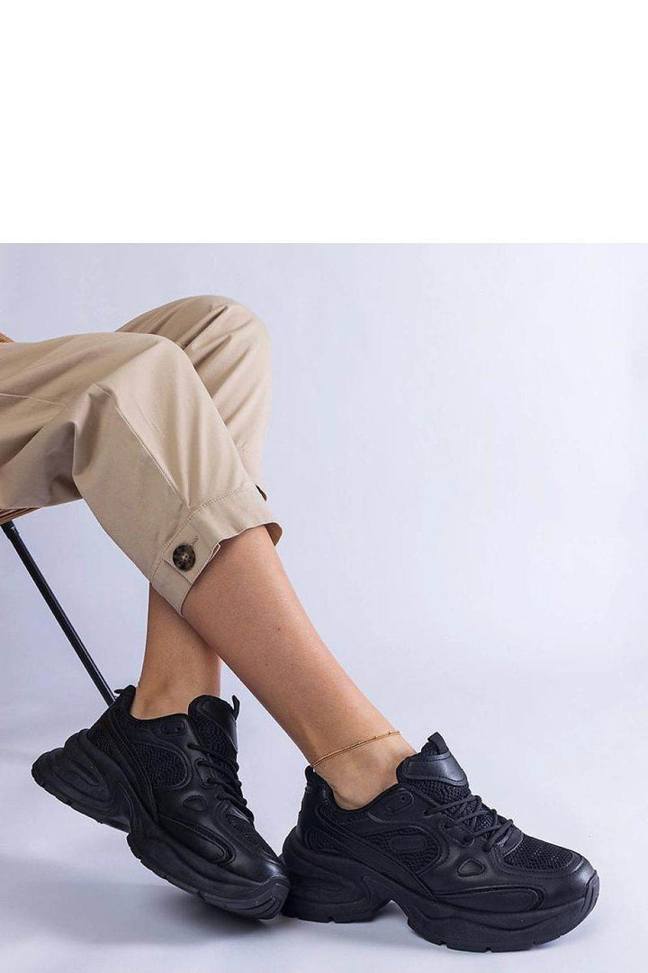 Sneakers model 207129 - MHMote