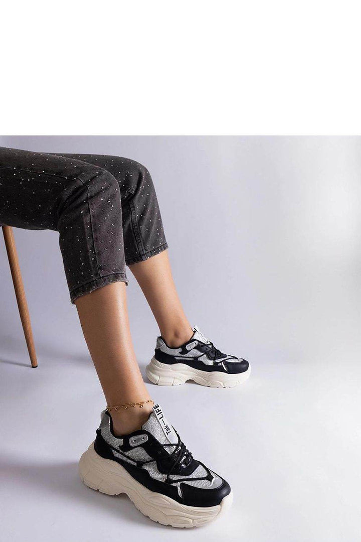 Sneakers model 207150 - MHMote