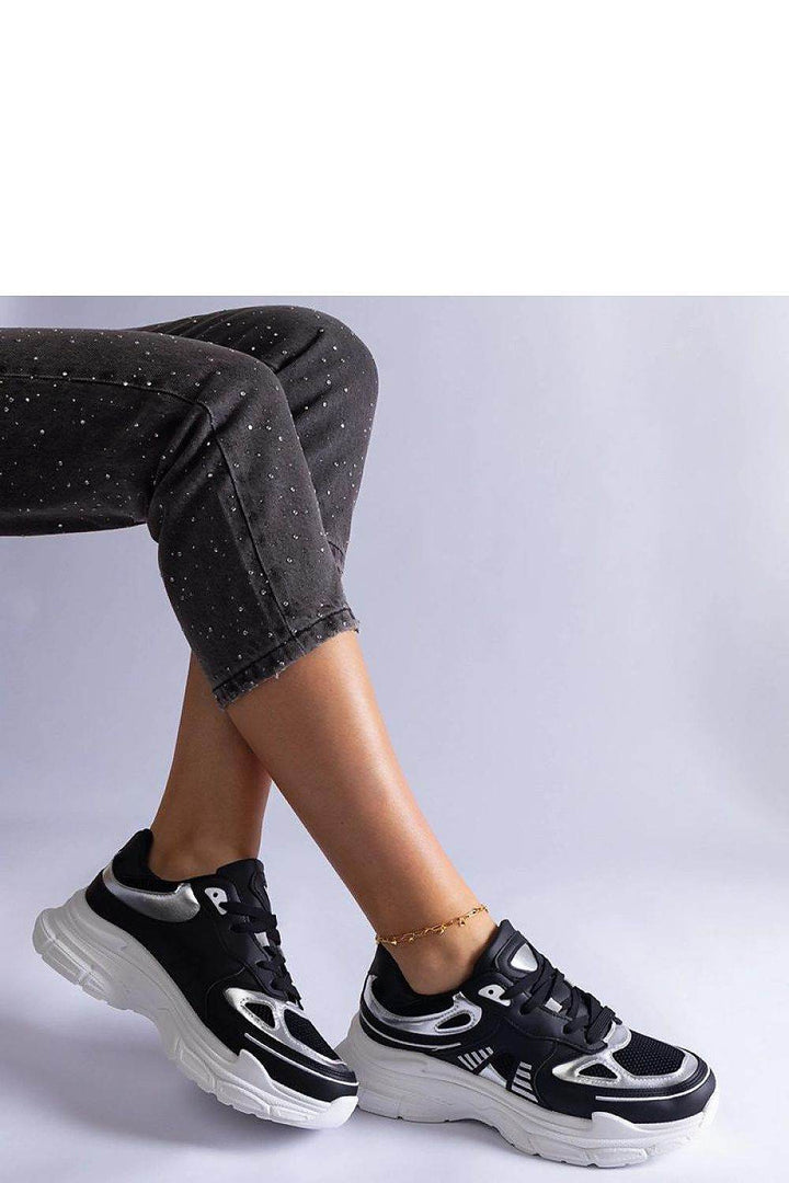 Sneakers model 207160 - MHMote