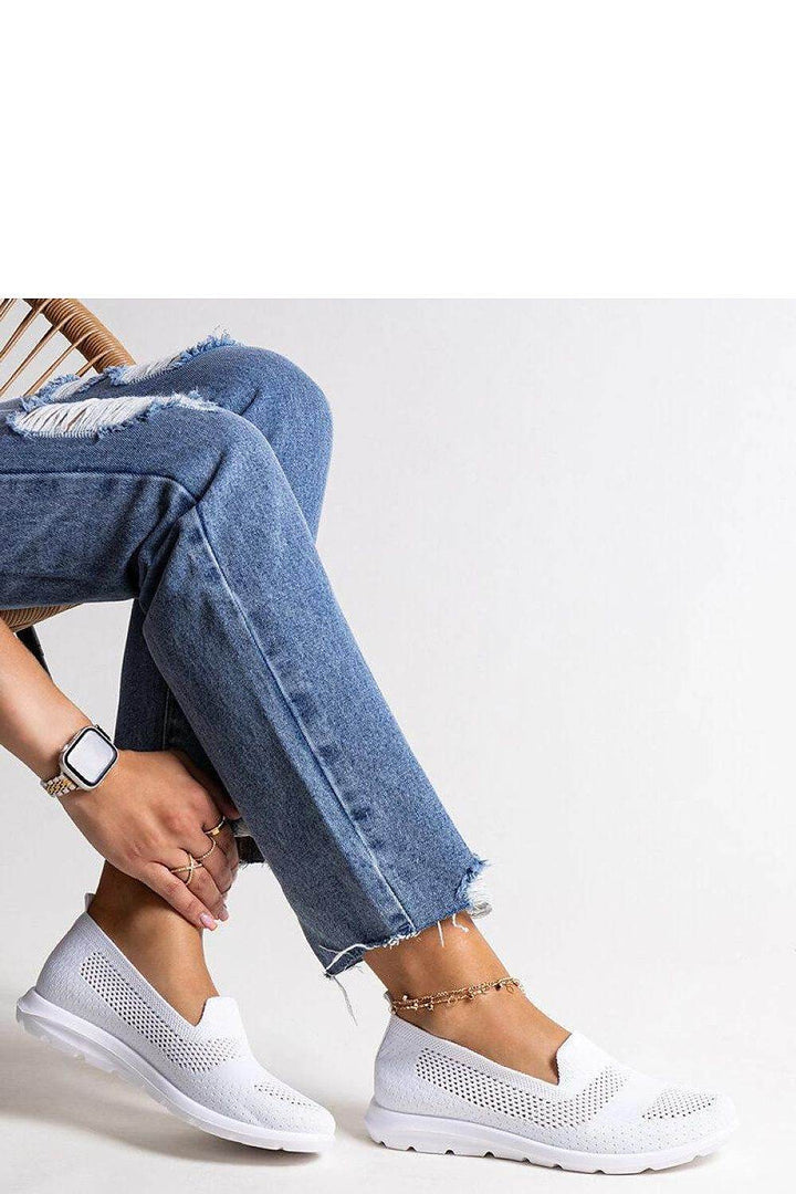 Sneakers model 207246 - MHMote