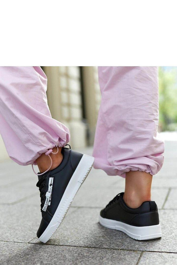 Sneakers model 207295 - MHMote