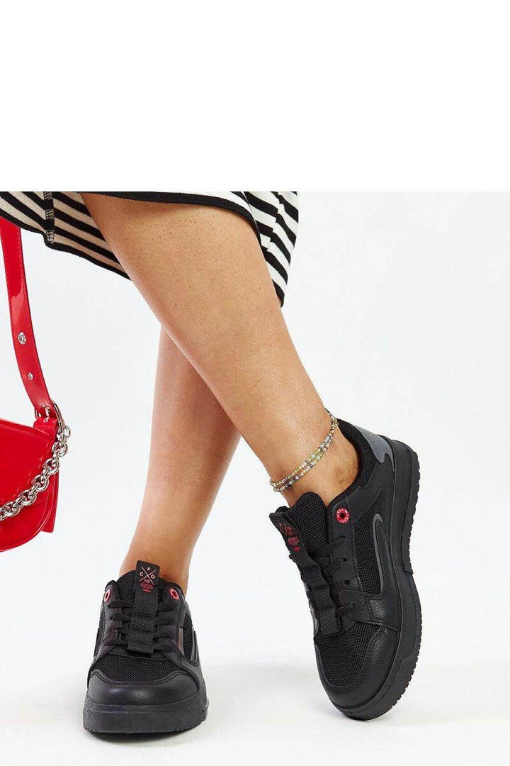 Sneakers model 207353 - MHMote