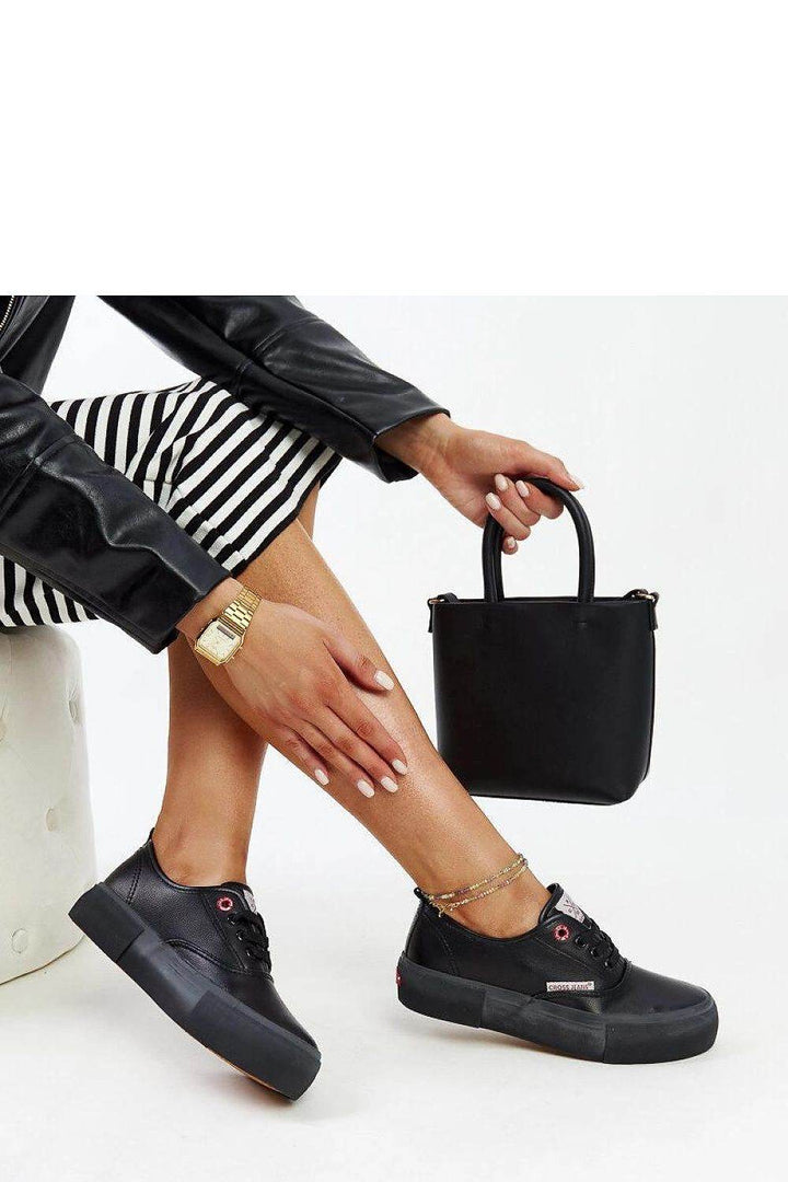 Sneakers model 207360 - MHMote