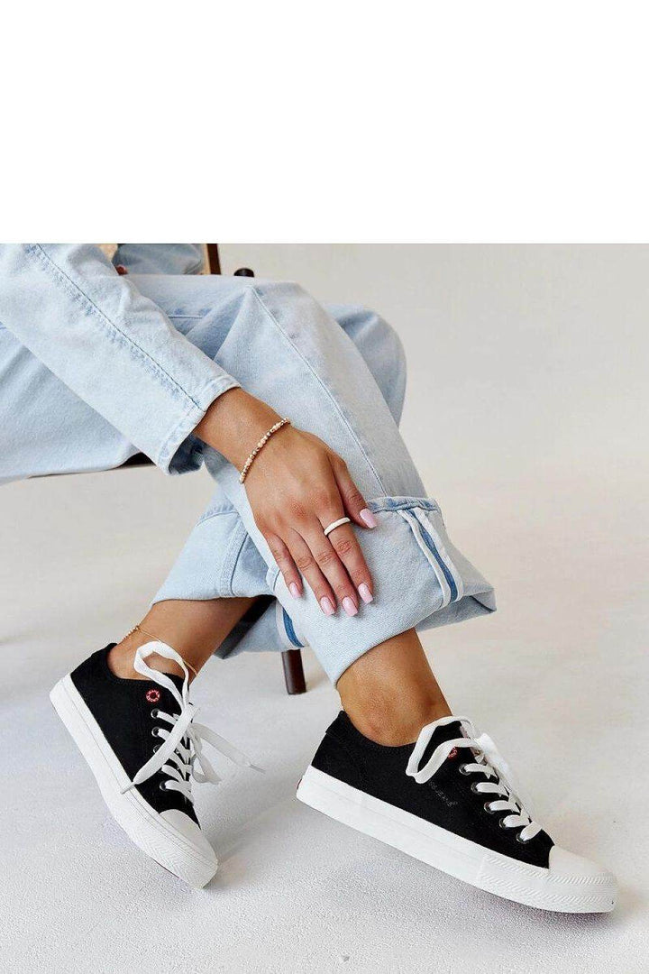 Sneakers model 207362 - MHMote