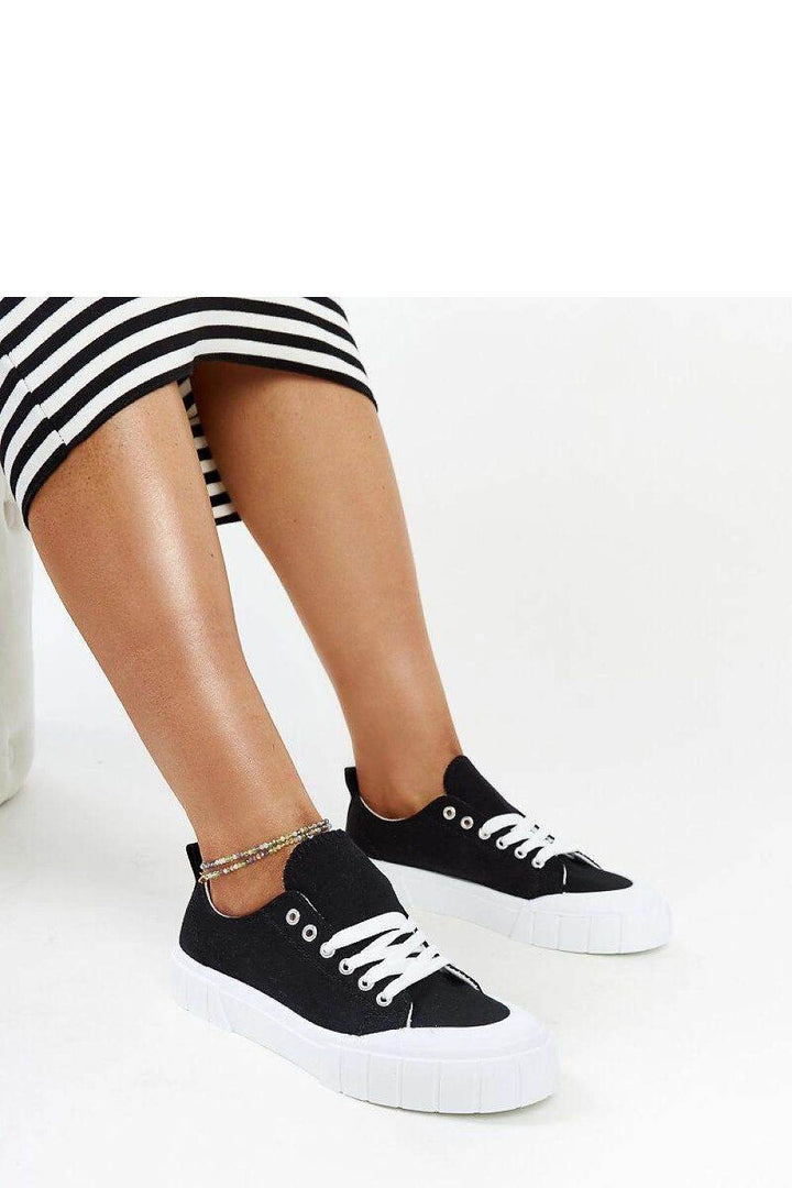 Sneakers model 207371 - MHMote