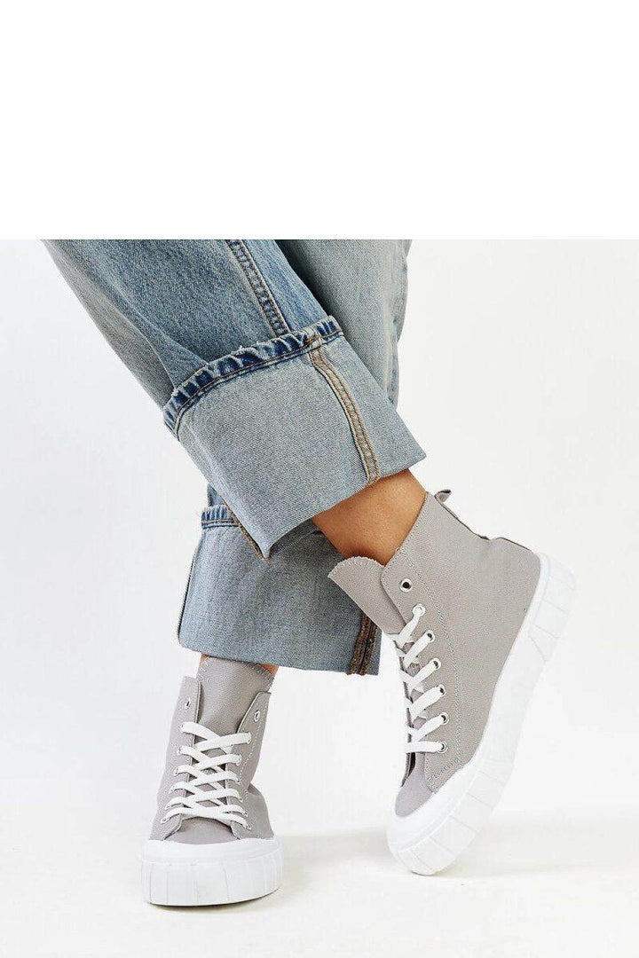 Sneakers model 207376 - MHMote