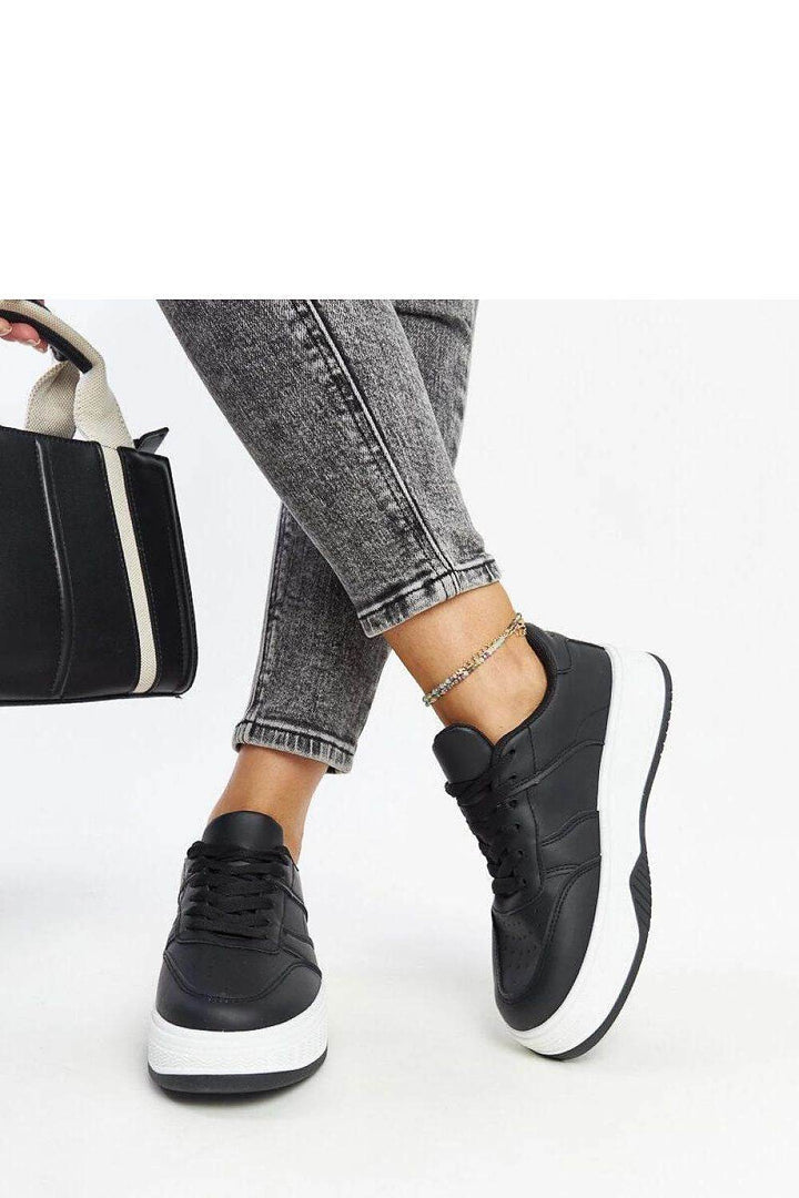 Sneakers model 207409 - MHMote