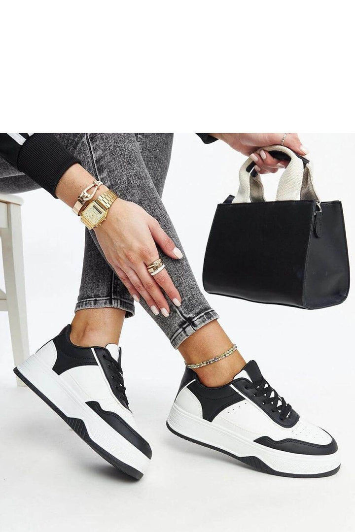 Sneakers model 207412 - MHMote