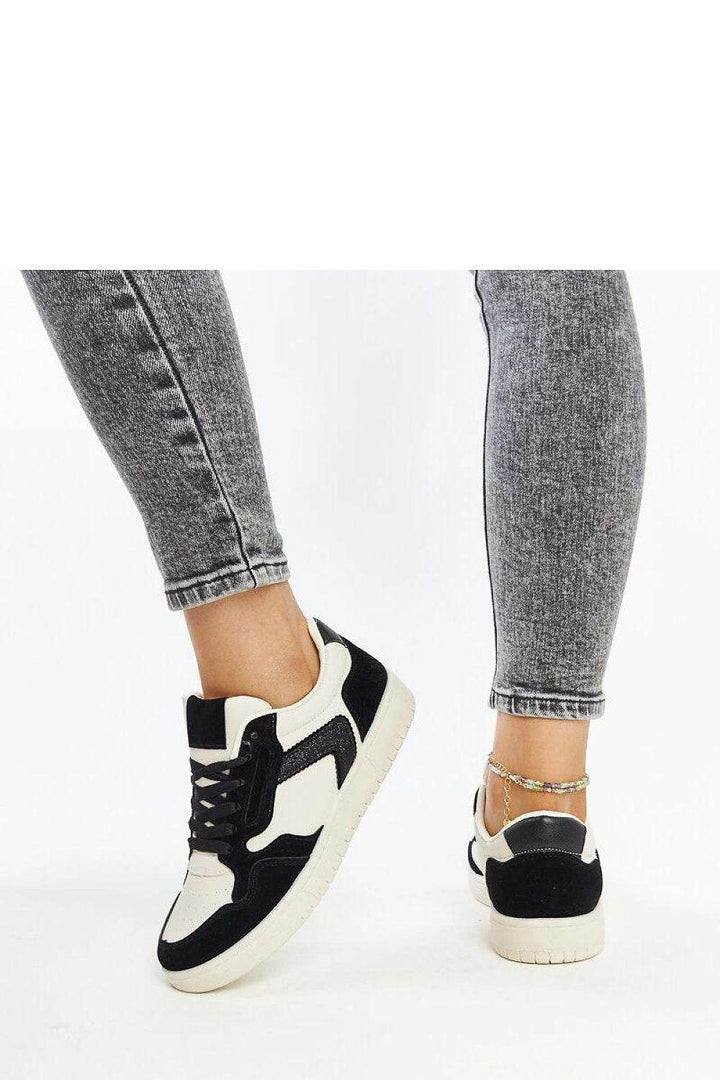 Sneakers model 207432 - MHMote