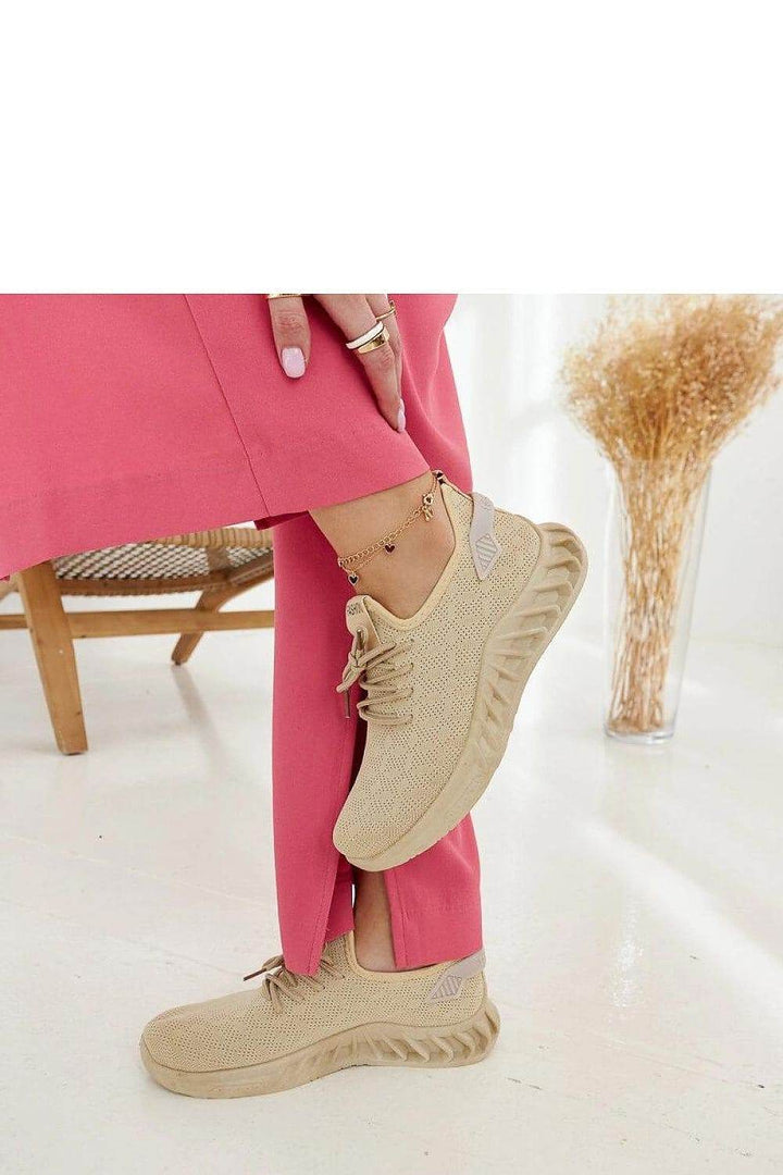 Sneakers model 207528 - MHMote
