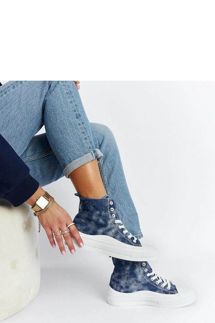 Sneakers model 207543 - MHMote