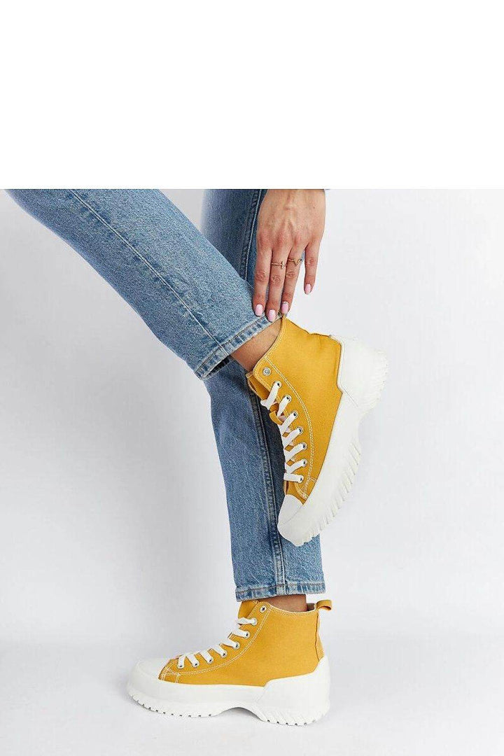 Sneakers model 207548 - MHMote