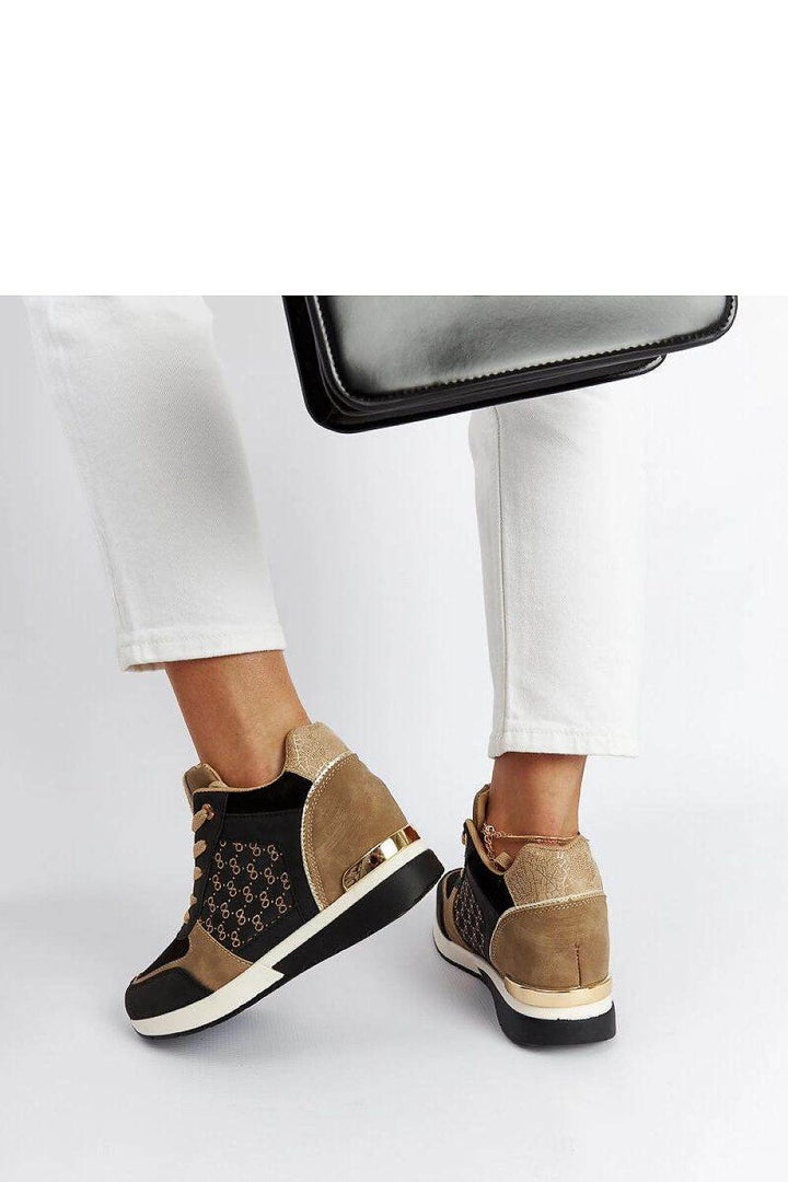Sneakers model 207552 - MHMote